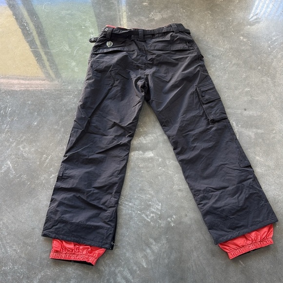 Burton Snowboarding Pants - Picture 9 of 12